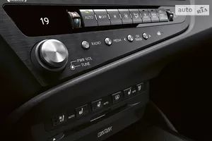 Аудіосистема Mark Levinson Premium Surround Sound